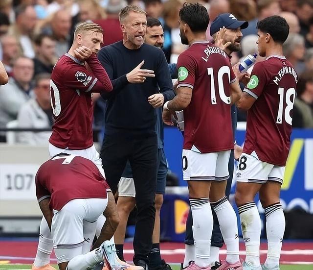 亚利桑那响尾蛇新星卡洛尔（Corbin Carroll）达成单季 50 次盗垒，领跑国联